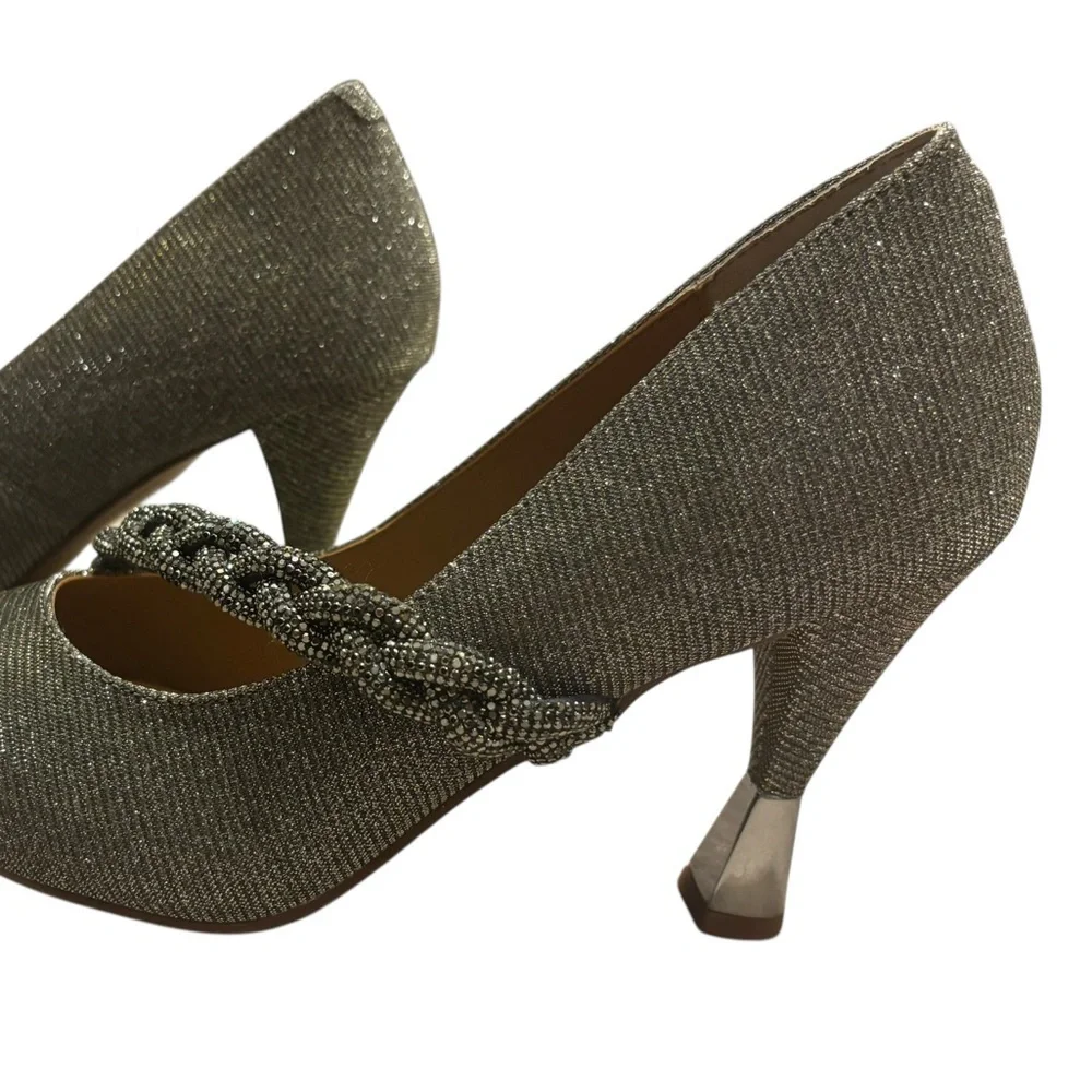 NWOT J. Reneé Women's Nyomee Pointed-Toe Rhinestone-Encrusted Pumps‎ Size 7.5